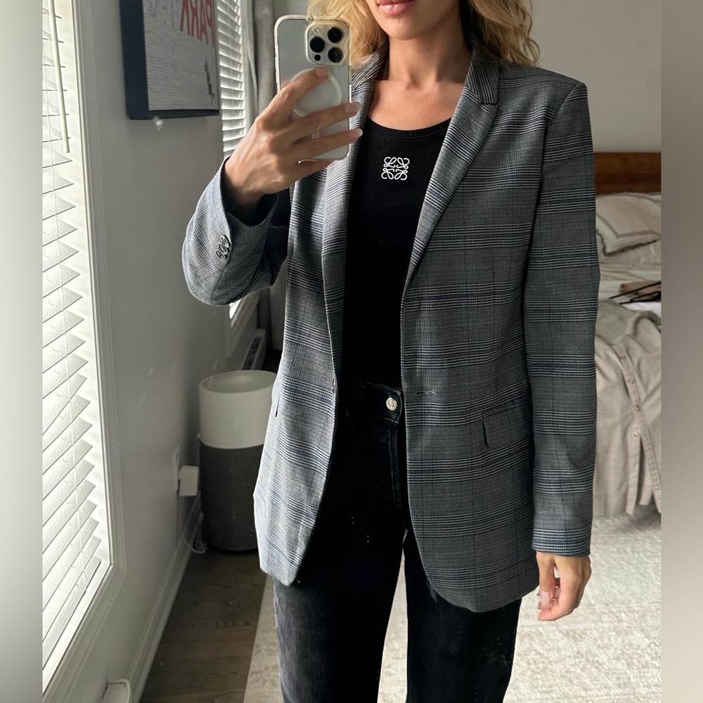 Oversized blazer by Reserved